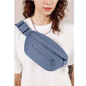 Dagne Dover Blue Crossbody Bag